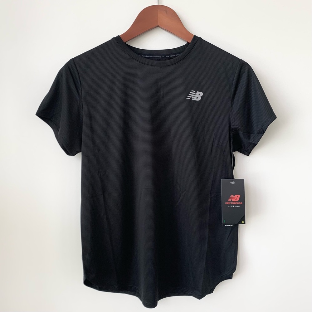 NEW BALANCE | ACCELERATE SHORT SLEEVE PERFORMANCE RUNNING T-SHIRT (WOMEN) SPORT